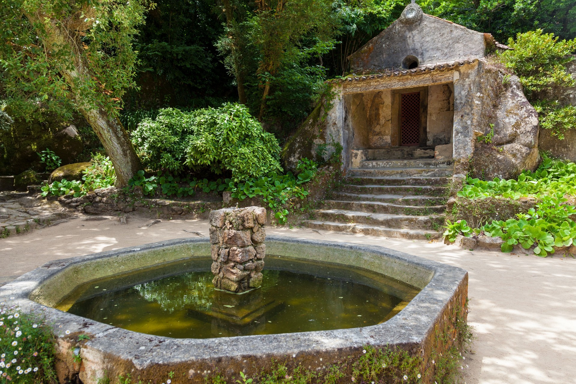 Medieval cloister of the Convento dos Capuchos